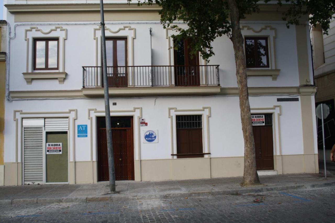 Apartamentos Turisticos Mamelon Jerez de la Frontera Esterno foto
