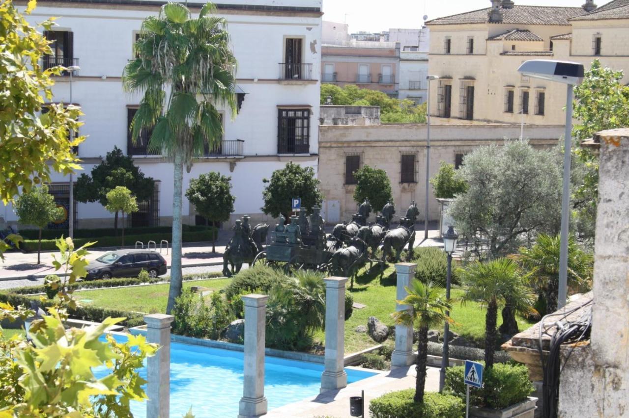 Apartamentos Turisticos Mamelon Jerez de la Frontera Esterno foto
