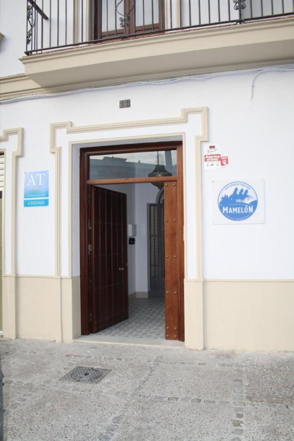 Apartamentos Turisticos Mamelon Jerez de la Frontera Esterno foto