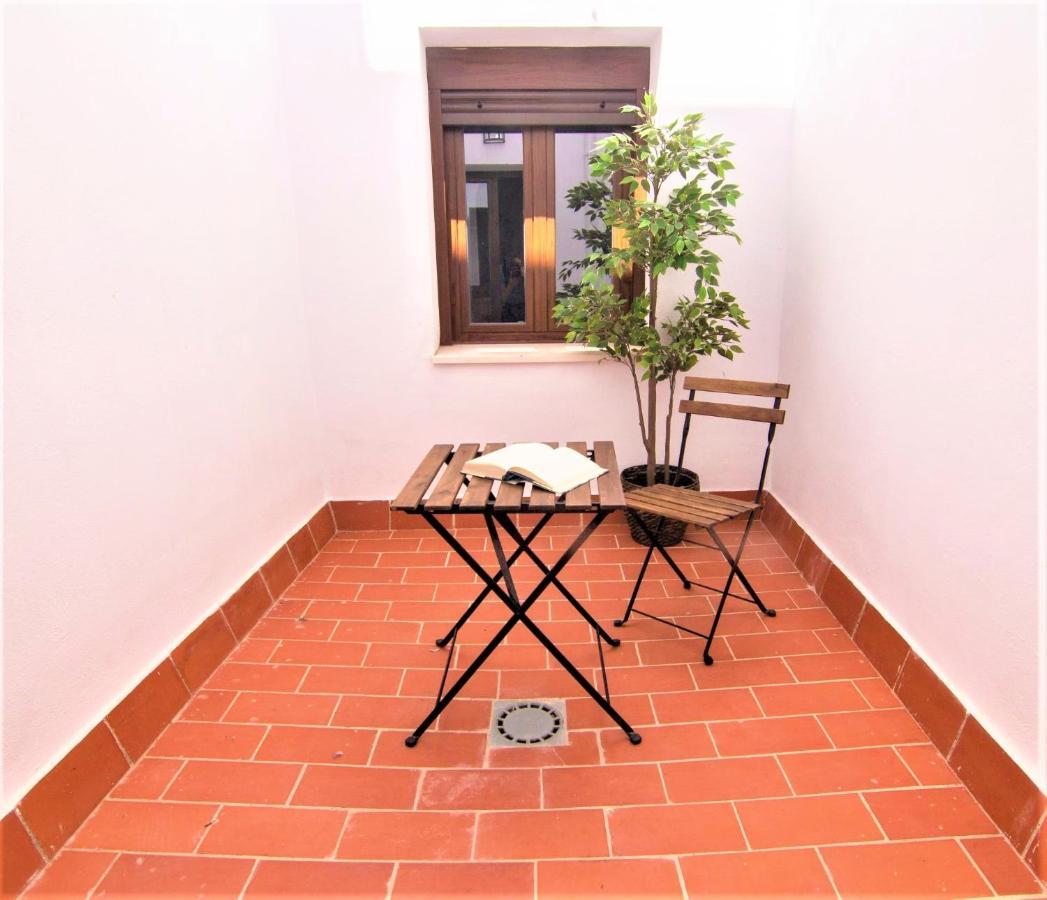 Apartamentos Turisticos Mamelon Jerez de la Frontera Esterno foto