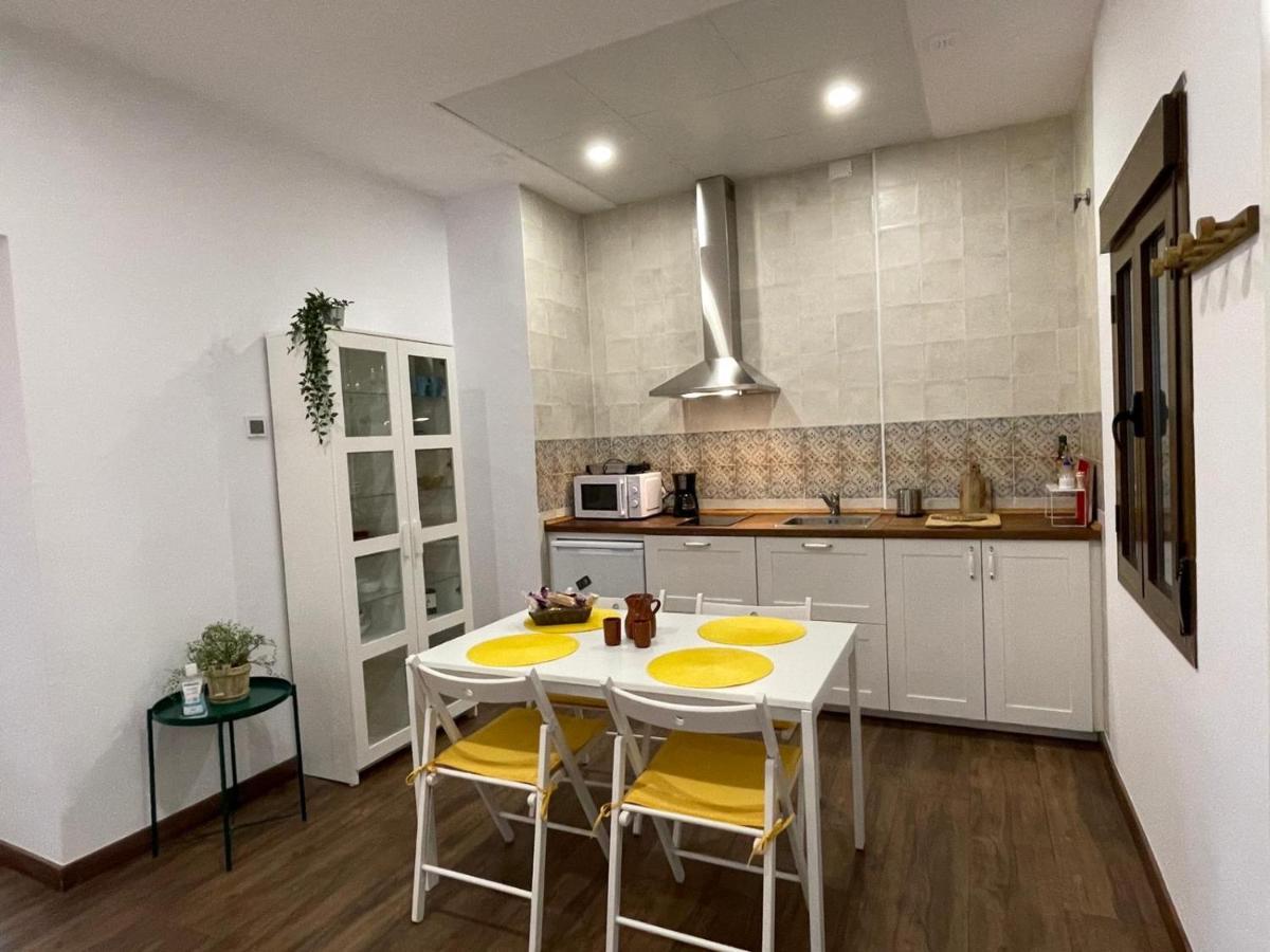Apartamentos Turisticos Mamelon Jerez de la Frontera Esterno foto