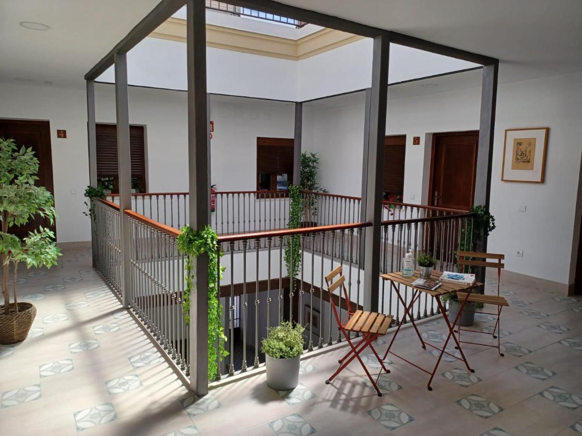 Apartamentos Turisticos Mamelon Jerez de la Frontera Esterno foto